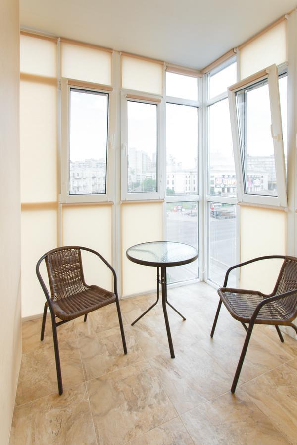 Apartment Near Railway Station Kiew Exterior foto