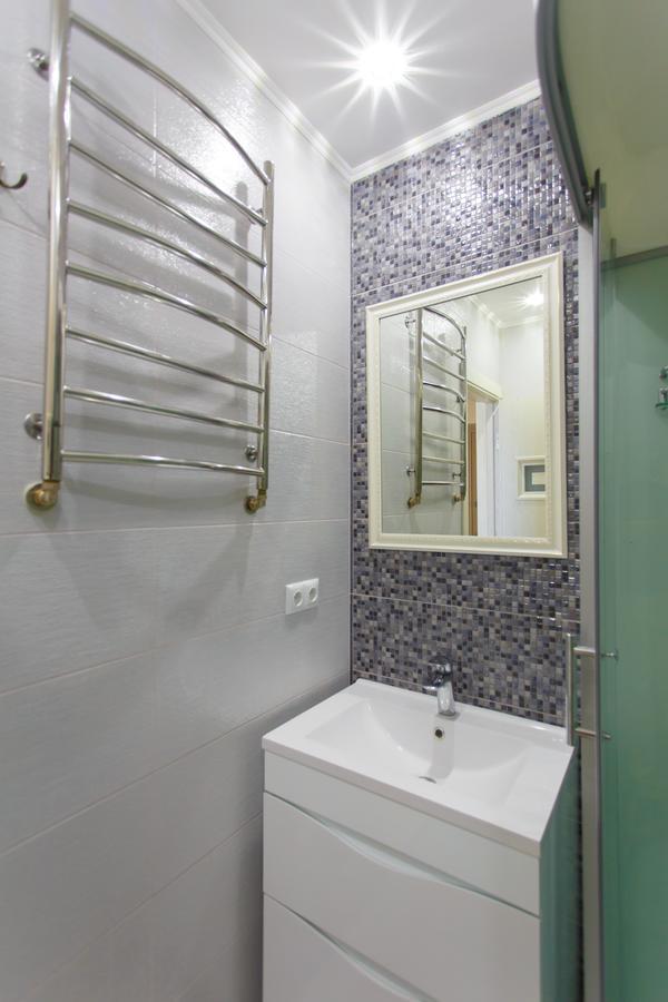 Apartment Near Railway Station Kiew Exterior foto